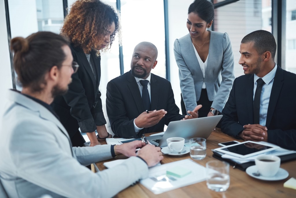 Aligning his team through effective communication